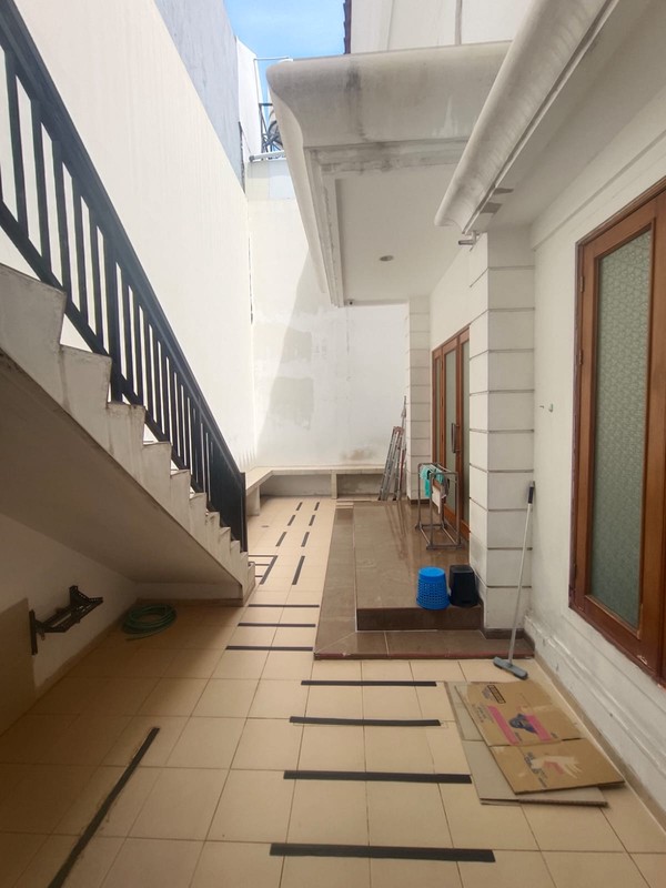 DIJUAL CEPAT RUMAH LT 250 m2 REGENCY 21 DEKAT GALAXY MALL & MERR SURABAYA TIMUR