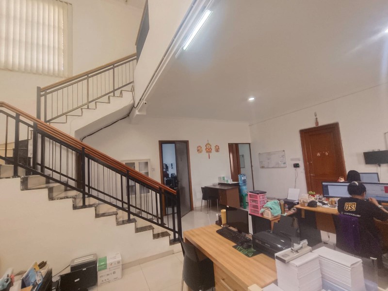 DIJUAL CEPAT RUMAH LT 250 m2 REGENCY 21 DEKAT GALAXY MALL & MERR SURABAYA TIMUR