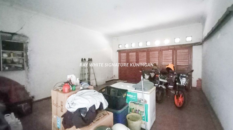 Rumah di Duren Sawit Kondisi Bagus Terawat Layak Huni