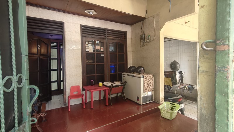 Rumah Strategis dan Langka di Menteng Pulo - Selangkah ke Mall Kota Kasablanka!