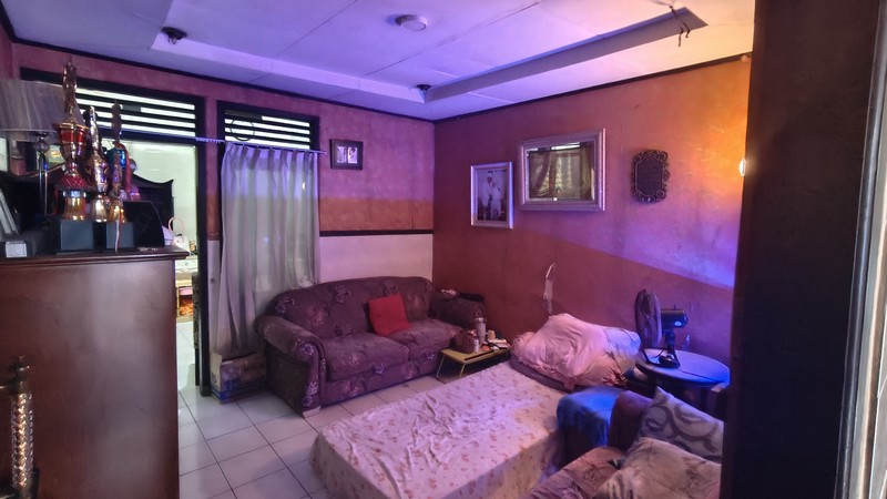 Rumah Strategis dan Langka di Menteng Pulo - Selangkah ke Mall Kota Kasablanka!