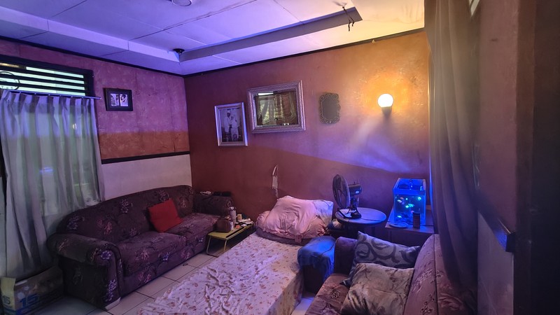 Rumah Strategis dan Langka di Menteng Pulo - Selangkah ke Mall Kota Kasablanka!