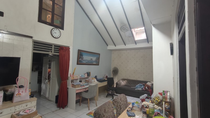 Rumah Strategis dan Langka di Menteng Pulo - Selangkah ke Mall Kota Kasablanka!