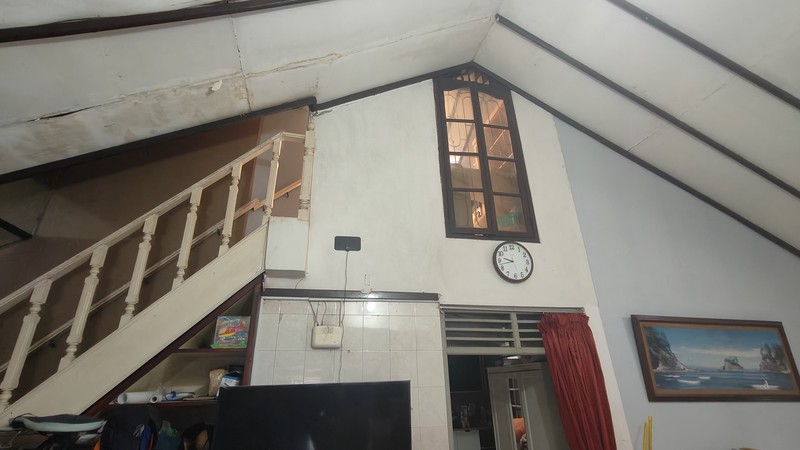 Rumah Strategis dan Langka di Menteng Pulo - Selangkah ke Mall Kota Kasablanka!