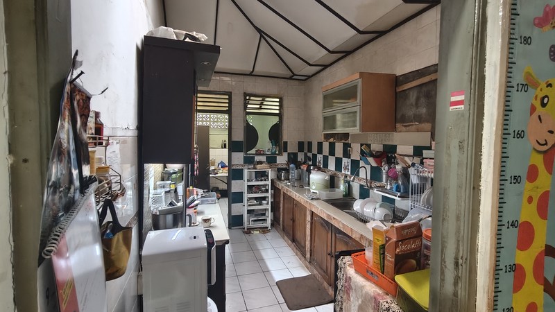 Rumah Strategis dan Langka di Menteng Pulo - Selangkah ke Mall Kota Kasablanka!