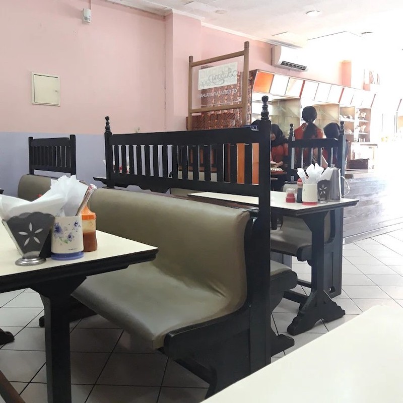 Dijual Ruko Strategis Di Sabang Menteng Siap Huni Untuk Kantor, Resto, Klinik Atau Hotel.