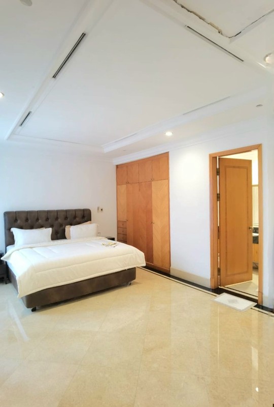 Luxury in Serenity. Now at a more affordable price!An Oasis above Jakarta's busy SCBD: Apartemen Sailendra, Setiabudi Kuningan