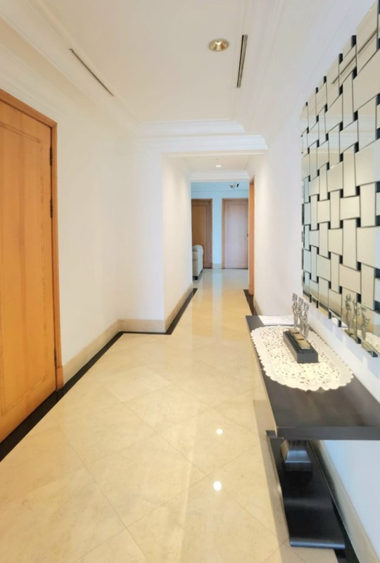 Luxury in Serenity. Now at a more affordable price!An Oasis above Jakarta's busy SCBD: Apartemen Sailendra, Setiabudi Kuningan