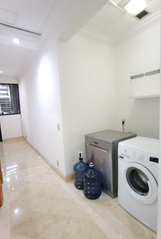 Luxury in Serenity. Now at a more affordable price!An Oasis above Jakarta's busy SCBD: Apartemen Sailendra, Setiabudi Kuningan