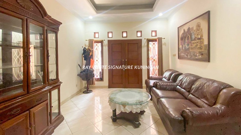 Dijual Rumah Kost 2 Lantai di Tebet