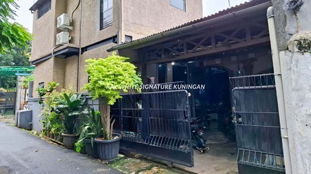 Dijual Rumah Tinggal di Tengah Kota