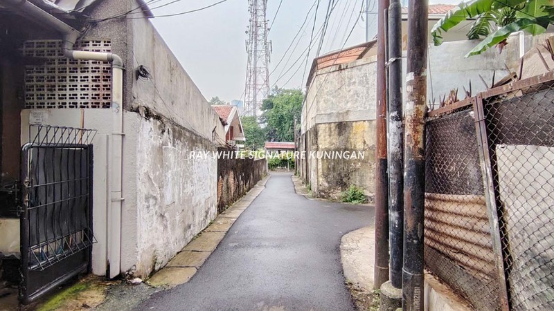 Dijual Rumah Tinggal di Tengah Kota