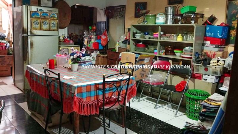 Dijual Rumah Tinggal di Tengah Kota