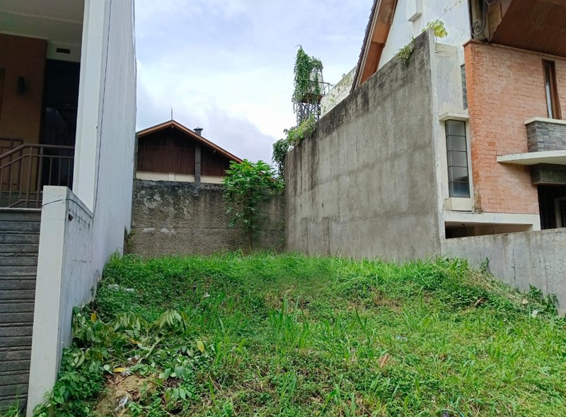 Tanah Kavling Siap Bangun di Perumahan Elite Komplek Setraduta Residence