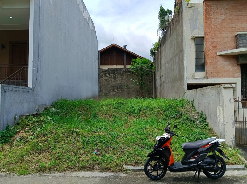 Tanah Kavling Siap Bangun di Perumahan Elite Komplek Setraduta Residence