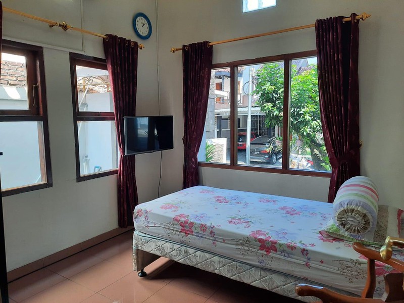 LUX, Mewah, Siap Huni, Permata Puri Laguna, Lokasi Strategis, Bebas Banjir, Harga NEGO