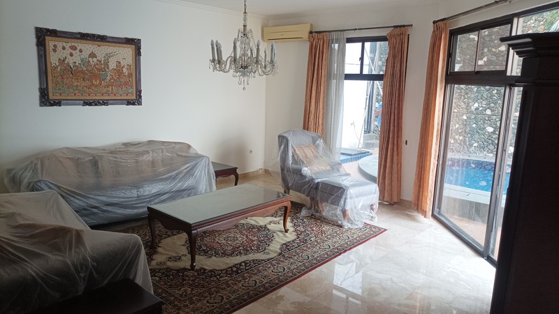 Rumah asri di area Kuningan, Setiabudi, Jakarta selatan