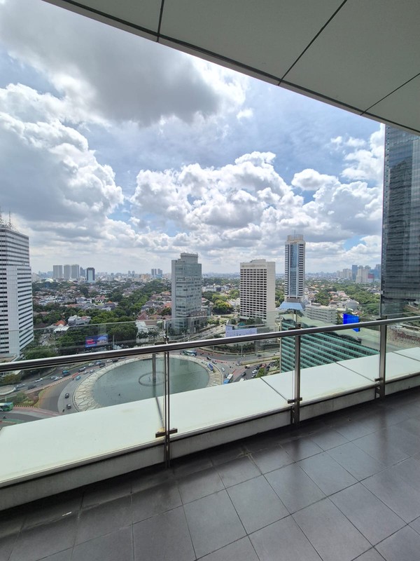Dijual harga dan view yang bagus Apartemen Kempinski Residence 3BR Jakarta Pusat