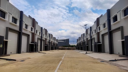 Gudang Multiguna di Tangerang Siap Pakai di Kawasan Pergudangan 