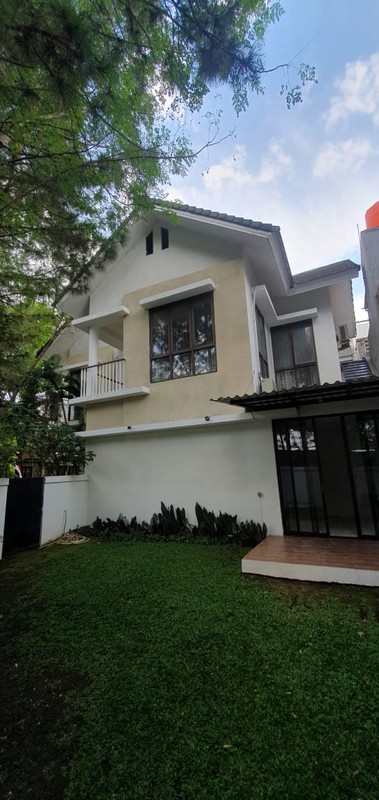 Rumah Bagus Di Discovery Cielo, Bintaro Jaya Sektor 9