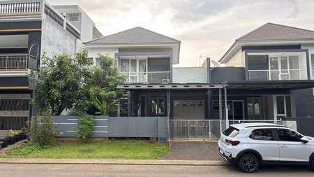 BEST DEAL! Rumah Rapi 2 Lantai Furnished di Boulevard Kota Wisata 