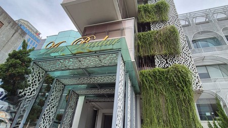 Gedung Kantor 4.5 Lantai 2200m dengan Rooftop & Basement