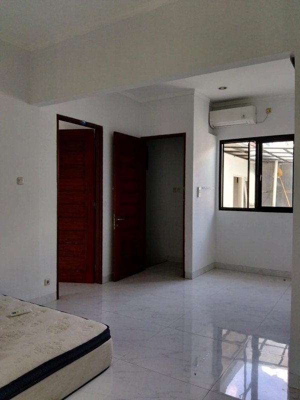 Rumah Siap Huni dengan Hunian Nyaman dan Asri @Bintaro Sektor 9