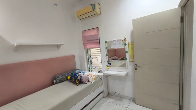Dijual MURAH Rumah Minimalis 2 Lantai - Cocok Kos-Kosan - Delta Sari Baru Sidoarjo - Rp 2,375M ( NEGO )