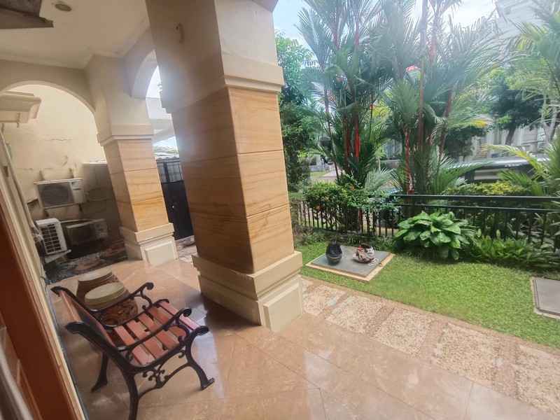 Dijual 250 m2 Rumah Regency 21 blok H - Surabaya Timur - Dekat Araya 1 Galaxy Bumi Permai, Galaxy Mall, ITS, Hokky MERR