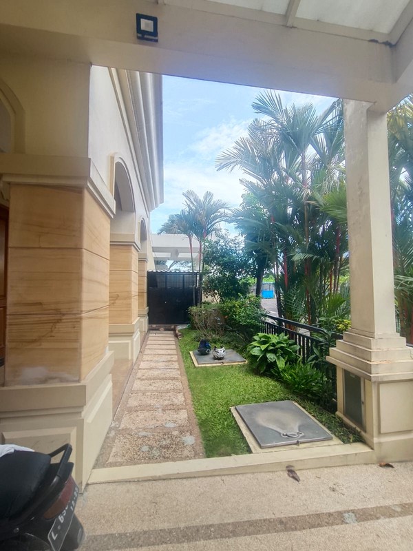 Dijual 250 m2 Rumah Regency 21 blok H - Surabaya Timur - Dekat Araya 1 Galaxy Bumi Permai, Galaxy Mall, ITS, Hokky MERR