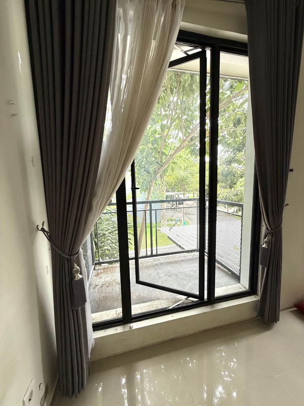 Sewa Rumah Siap Huni Citraland Northwest Lake Cluster Paling Depan