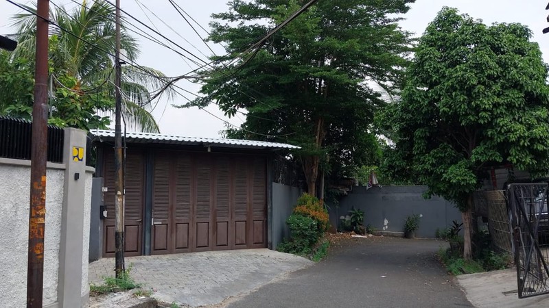 Rumah Pondok Indah Di Lahan 1570 m2, Dekat Mal PIM 3, Dan Dijual 35% Dibawah NJOP