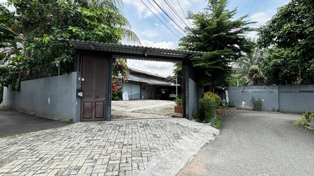 Rumah Pondok Indah Di Lahan 1570 m2, Dekat Mal PIM 3, Dan Dijual 35% Dibawah NJOP