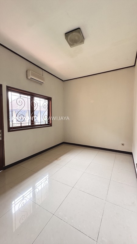 Rumah Siap Huni Best Price Lingkungan Tenang Area Cirendeu