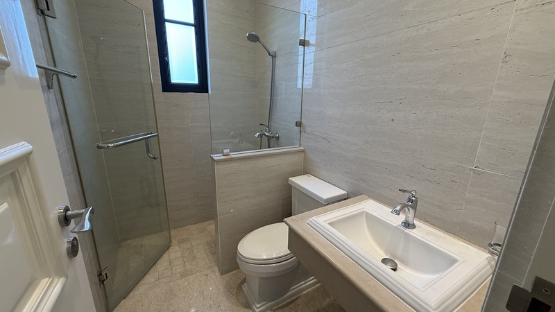 MODERN AND BEAUTIFUL HOUSE AT CIPETE AREA