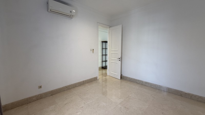 MODERN AND BEAUTIFUL HOUSE AT CIPETE AREA