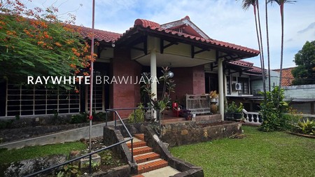 Rumah Luas Lingkungan Tenang Lokasi Strategis Area Bintaro