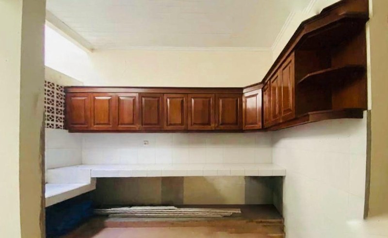 Rumah Mewah Suasana Resort Bali di Bintaro Jakarta Selatan