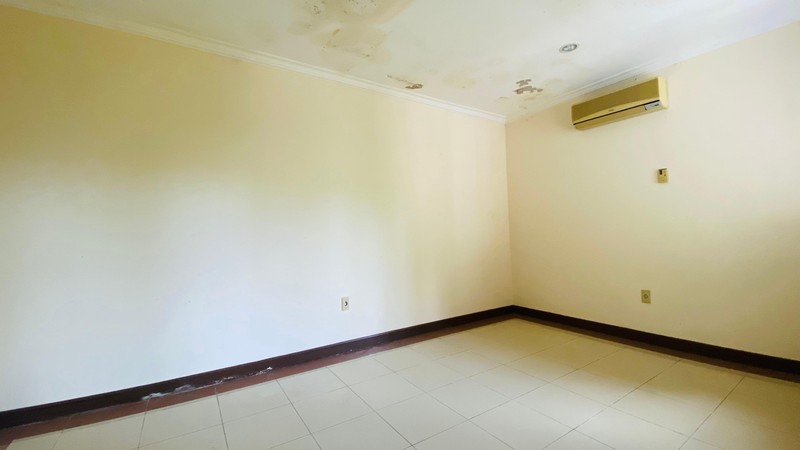 Rumah Mewah Suasana Resort Bali di Bintaro Jakarta Selatan