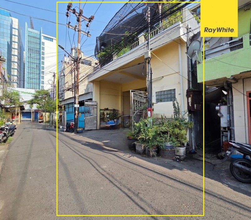 Dijual Rumah di Jl Kedung Klinter Surabaya Pusat