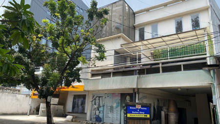Rumah Usaha Kost & Salon 4 Lantai Jalan Asem Baris Raya, Tebet, Jakarta Selatan.