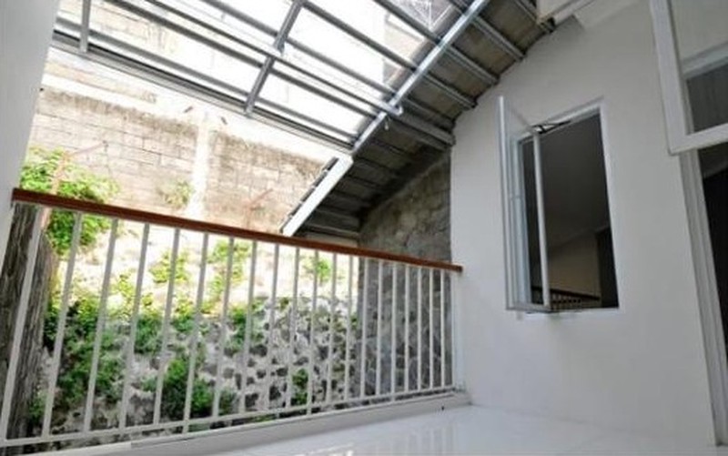 Rumah Bagus Di Cucur Timur Bintaro Sektor 4 Tangerang Selatan