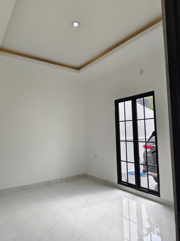 Rumah Brand New baru 1 lantai di Griya Loka, dekat Pasar Modern BSD