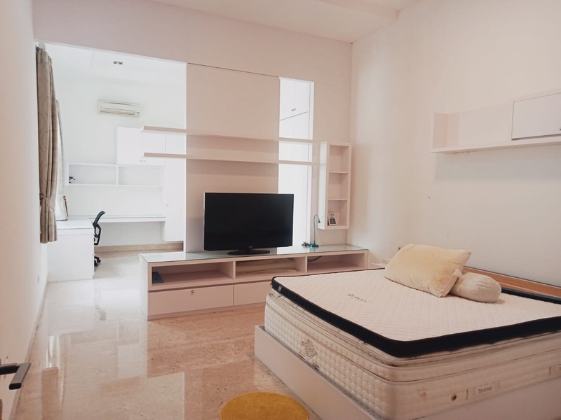 Rumah Bagus Di Cluster Manyar Permai, Jl Manyar Permai Pantai Indah Kapuk