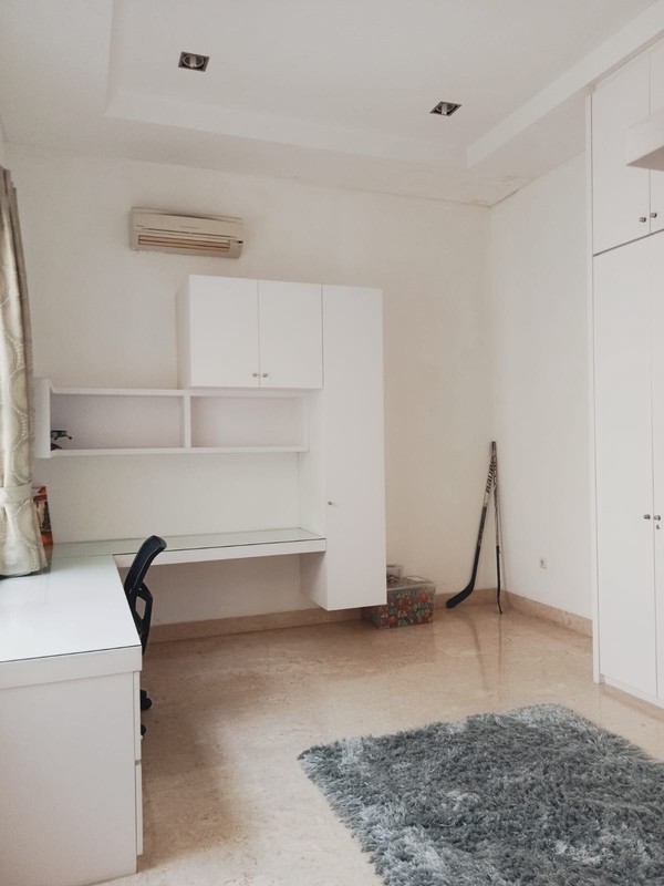 Rumah Bagus Di Cluster Manyar Permai, Jl Manyar Permai Pantai Indah Kapuk