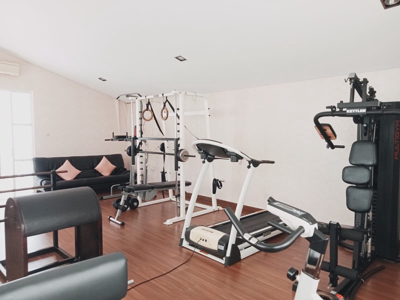 Rumah Bagus Di Cluster Manyar Permai, Jl Manyar Permai Pantai Indah Kapuk