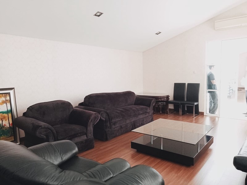 Rumah Bagus Di Cluster Manyar Permai, Jl Manyar Permai Pantai Indah Kapuk