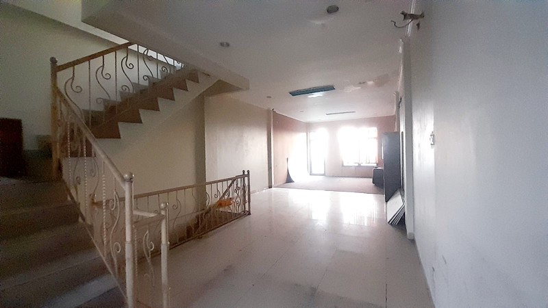 Ruko 4,5 Lantai + Rooftop di KH. Abdullah Syafei 