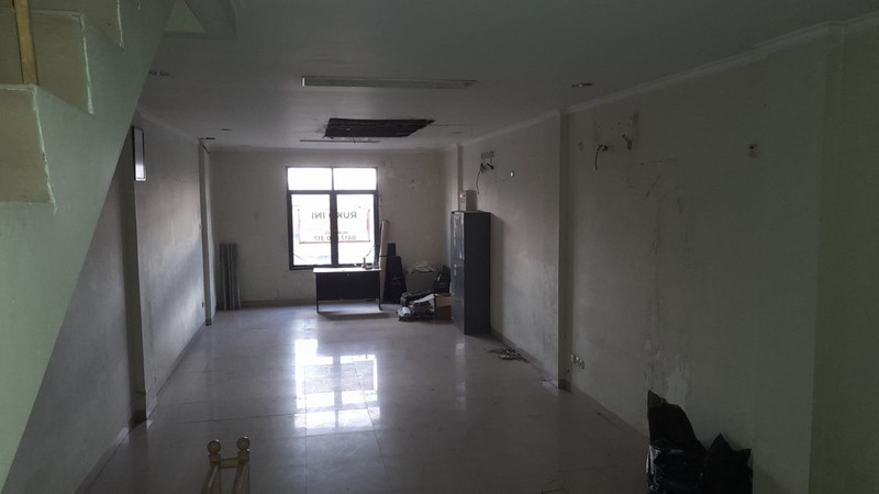 Ruko 4,5 Lantai + Rooftop di KH. Abdullah Syafei 