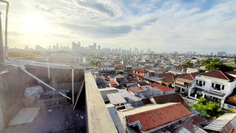 Ruko 4,5 Lantai + Rooftop di KH. Abdullah Syafei 